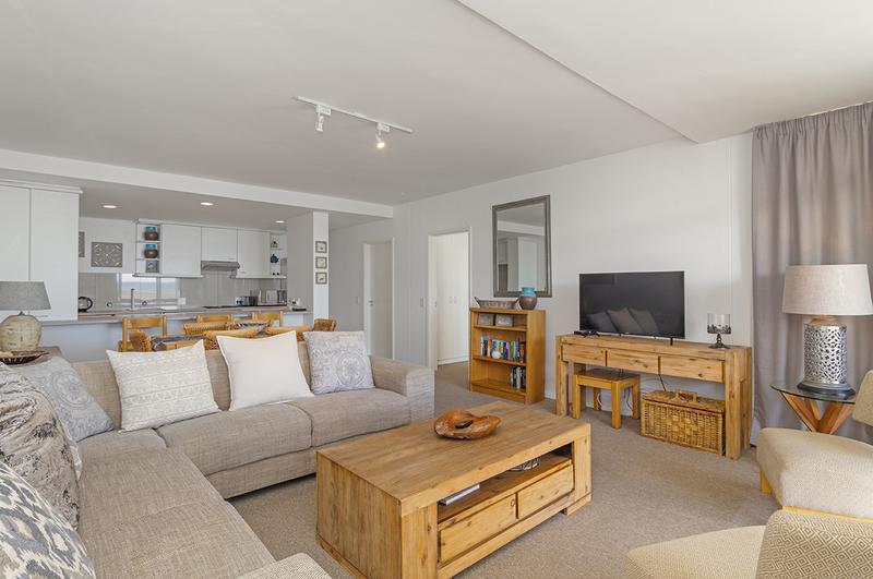 To Let 1 Bedroom Property for Rent in Dolphin Beach Western Cape